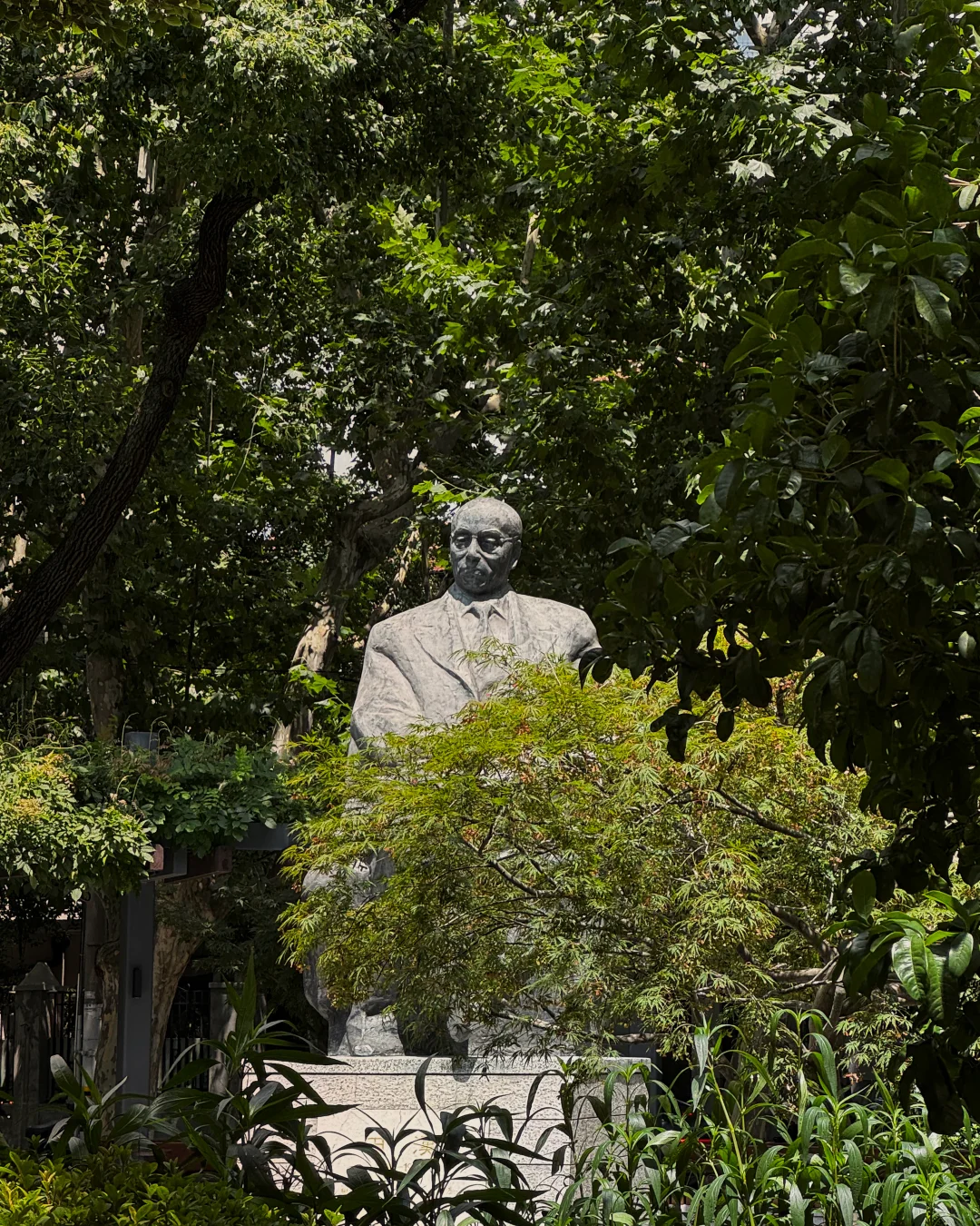 上海碎片 Let’s Shang out. A collection of vignettes from
