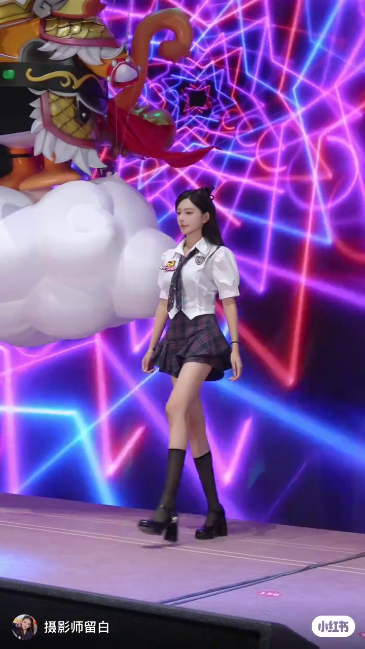 Chinajoy 苏州小汤圆 Chinajoy 模特：@苏州小汤圆 #ChinaJoy #路人视角 #完美身材