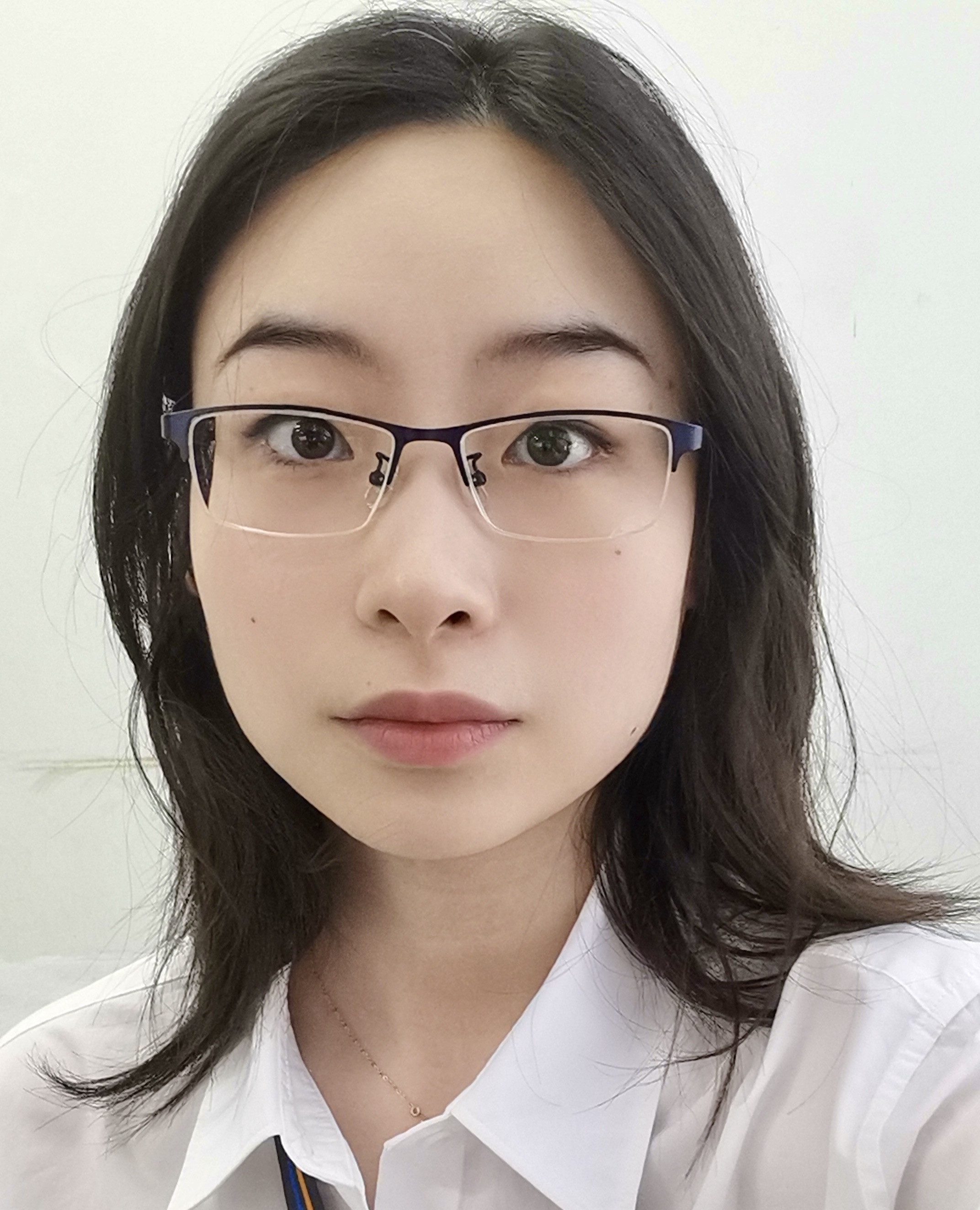 JiaoRei Yang, local guide in Wuhan